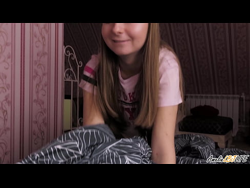❤️ Tarraingíonn Blondie BFF go domhain uirthi agus faigheann sí cum ina béal ️❌  Porn na Rúise  uainn ga.tubesexer-com.ru ☑
